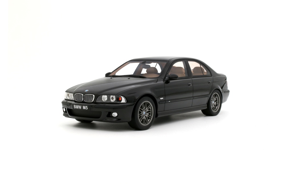 1:18 BMW E39 M5 - 2000