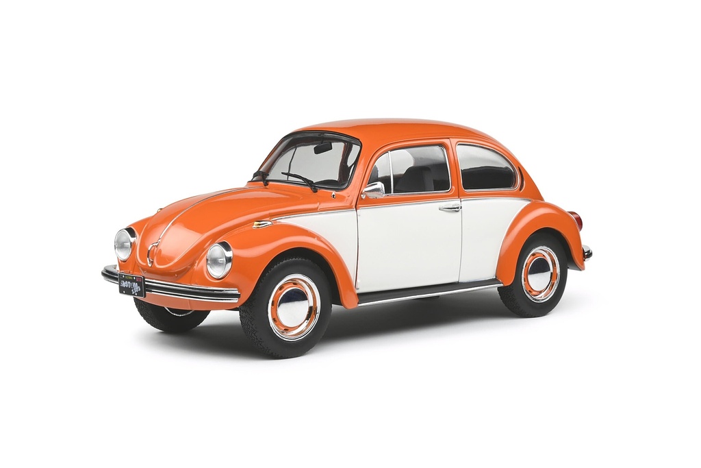 1:18 VOLKSWAGEN BEETLE 1303 - 1974 EDICION ESPECIAL