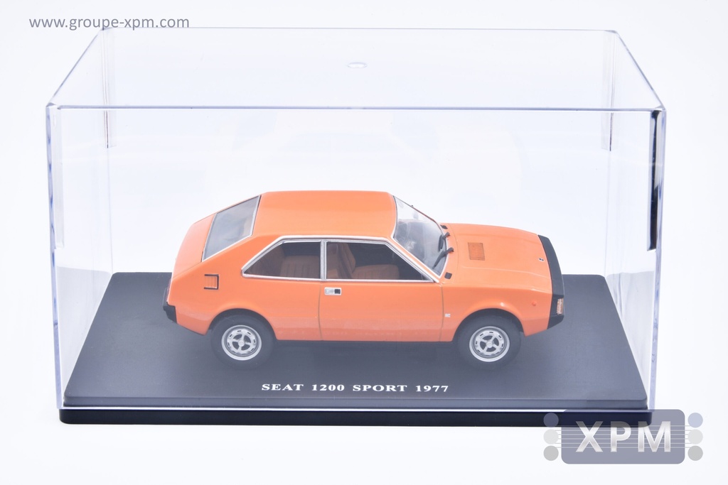 SEAT 1200 SPORT "BOCA NEGRA" CON VITRINA – 1977