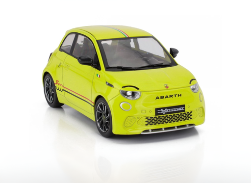 [MCG18498] 1:18 ABARTH 500e - 2024