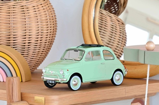 [187773] FIAT	500L "MY FIRST COLLECTIBLE CAR" BIRTH PACK - 1968