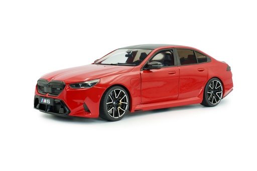 [S1814702] 1:18 BMW M5 (G90) - 2025