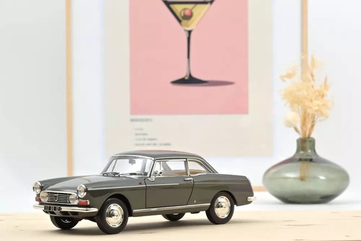 [184834] 1:18 PEUGEOT 404 COUPE  - 1967